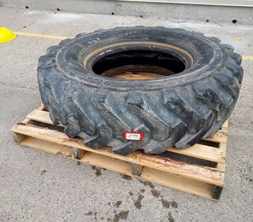 Caterpillar Tire 70-0540 for a CAT