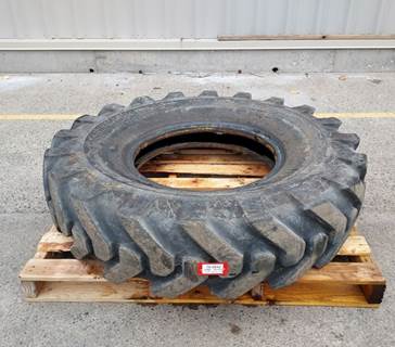 Caterpillar Tire 70-0542 for a CAT