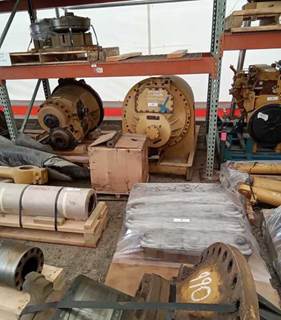 Caterpillar Transmission CT-2192624 for a CAT