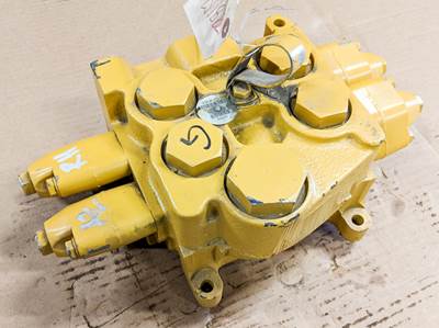 Caterpillar Valve 1798152 for a CAT IT28G,928G