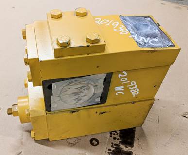 Caterpillar Valve 2019382 for a CAT 365B,385B