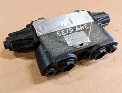 Caterpillar Valve 3446133 for a CAT 422E,434E