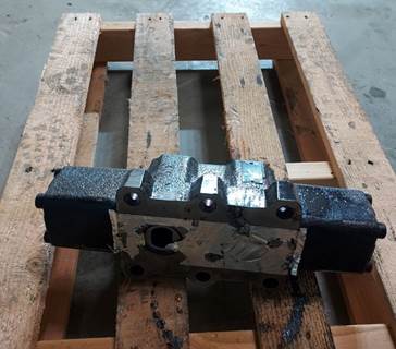 Caterpillar Valve 1559200 for a CAT 385B