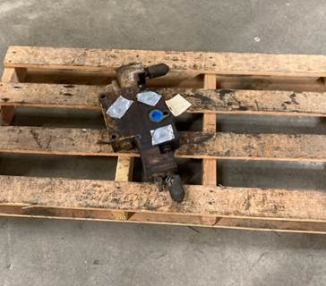 Caterpillar Valve 3250382 for a CAT