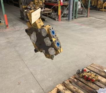 Caterpillar Valve 9T8989 for a CAT D8N,D8R