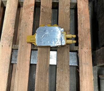 Caterpillar Valve 5742737 for a CAT