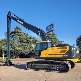 Hyundai HX300A LR Excavator