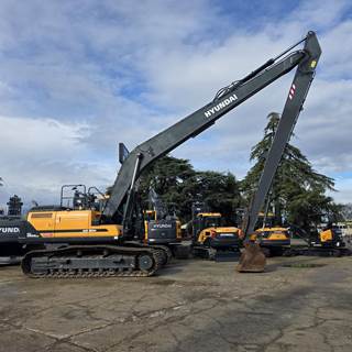 Hyundai HX300A LR Excavator