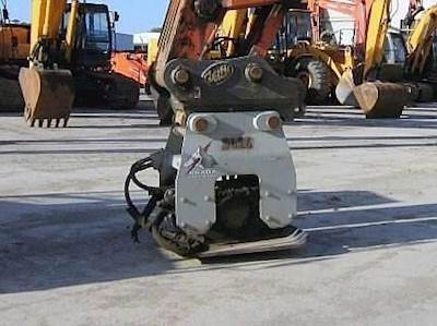 OKADA OAC-500 Compactor Attachment