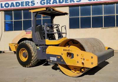 Volvo SD115 Smooth Drum Roller Compactor