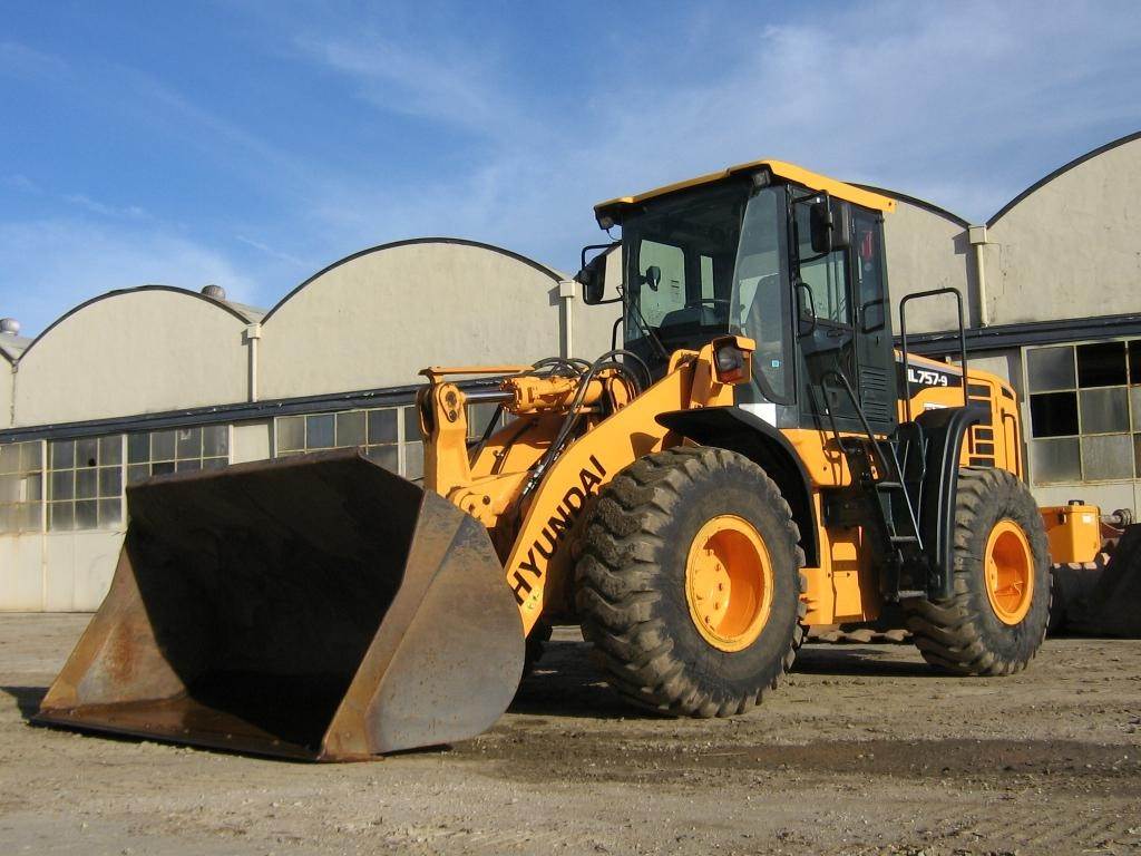 2011 Hyundai HL757-9 Wheel Loader