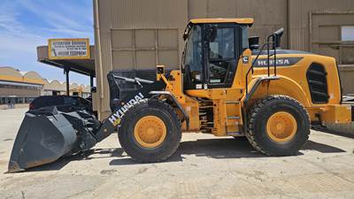 Hyundai HL955A Wheel Loader