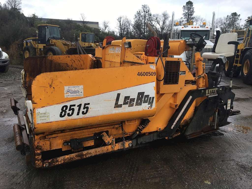 2006 LeeBoy 8515R Asphalt Paver For Sale Redding, CA 8988665