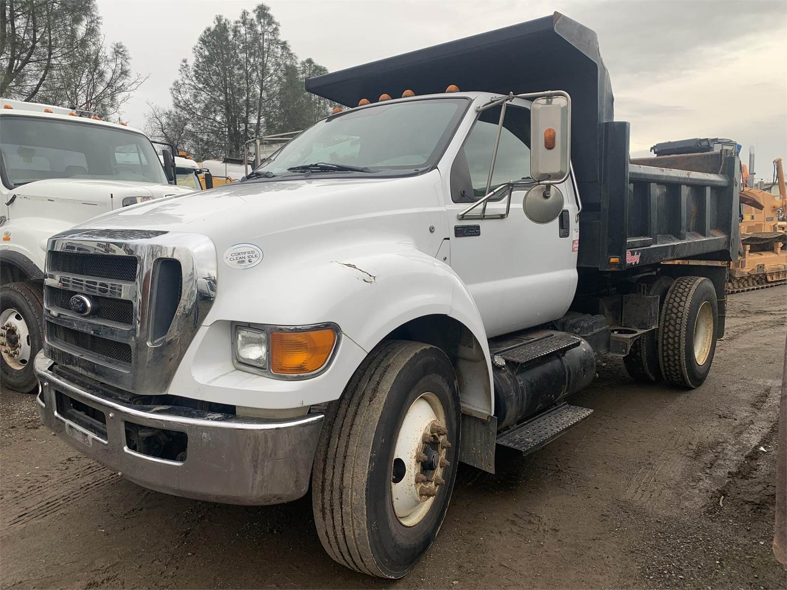 2012 Ford F750 XL Single Axle Dump Truck Cummins, 10' Dump For Sale