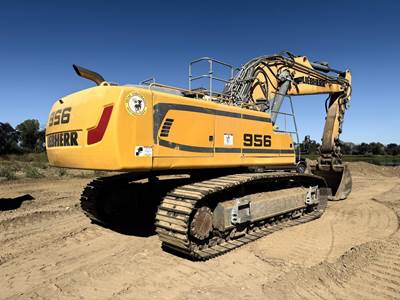 Liebherr R956 Excavator
