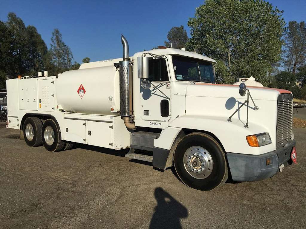 1991 Freightliner FLD120 Fuel / Lube Truck For Sale Redding, CA