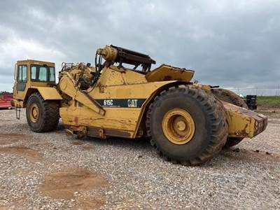 Caterpillar 615C II Scraper
