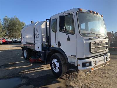 2015 Wayne GLADIATOR Sweeper For Sale, 855 Hours | Redding, CA ...