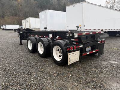 Cheetah 20' TRI AXLE BRIDGEMASTER STYLE CHASSIS Tri Axle Steel Container Chassis - Spring, Fixed Axle