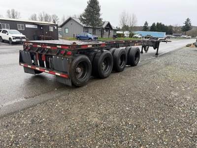 PANDERRA SUPER CHASSIS - HAULS 40' CONTAINERS Tri Axle Steel Container Chassis, Spring, Fixed Axle