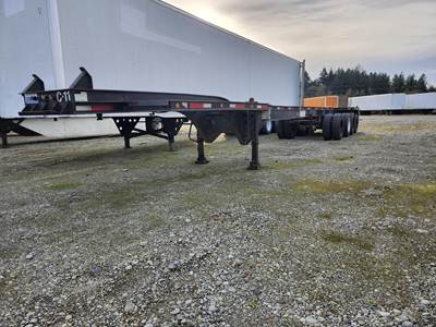 PANDERRA SUPER CHASSIS - HAULS 40' CONTAINERS Tri Axle Steel Container Chassis, Spring, Fixed Axle
