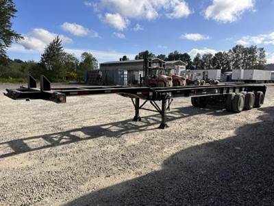 Pratt 42ft Tri Axle Steel Container Chassis - Spring