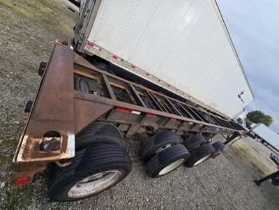 Pratt SUPER CHASSIS - HAULS 40'-45'-48' CONTAINERS Tri Axle Container Chassis, Spring, Fixed Axle