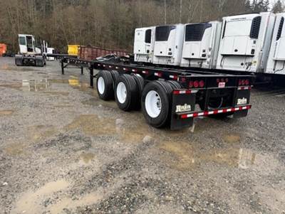 RAJA 53x102 Tri Axle Container Chassis - Spring