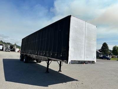 2000 Ravens 45x102 Tandem Axle Curtain Side Trailer - Air Ride, Fixed Spread Axle