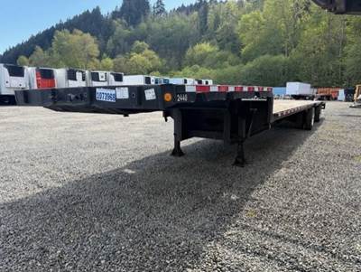 2004 Fontaine 53x102 Steel Drop Deck Trailer - Air Ride, Fixed Spread Axle