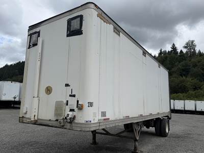 Great Dane 28 ft Dry Van Trailer - Roll up Door, Air Ride, Liftgate, Single Axle, Fixed Axle