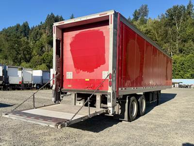 Great Dane 35 ft Dry Van Trailer - Roll up Door, Spring, Liftgate, Fixed Axle