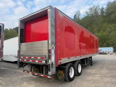 Trailmobile 35 ft Dry Van Trailer - Roll up Door, Spring, Liftgate, Sliding Axle