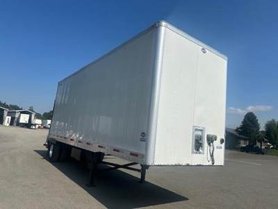 UTILITY 4000DX - ROLL DOOR AIR RIDE LIFT GATE VAN Dry Van Trailer