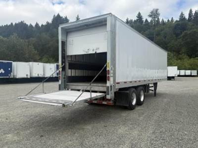 UTILITY 4000DX 35 ft Dry Van Trailer - Roll up Door, Air Ride, Liftgate, Fixed Axle