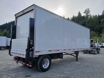 UTILITY 4000DX 30 ft Dry Van Trailer - Roll up Door, Spring, Liftgate, Single Axle, Fixed Axle