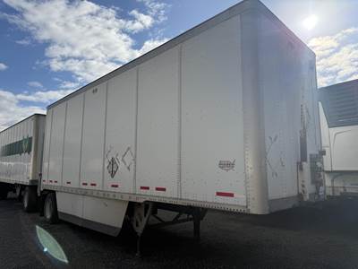 Wabash 28 ft Dry Van Trailer - Roll up Door, Air Ride, Liftgate, Single Axle, Fixed Axle