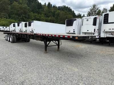 Fontaine 53x102 Tri Axle Steel Flatbed Trailer - Air Ride, Sliding Axle