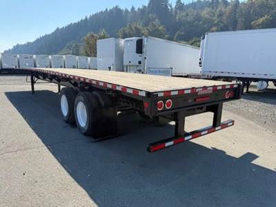 Fontaine Velocity 48x102 Steel Flatbed Trailer - Air Ride, Sliding Axle