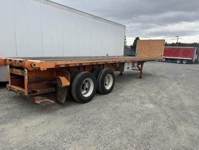 Great Dane 36x102 Steel Flatbed Trailer - Air Ride, Fixed Axle