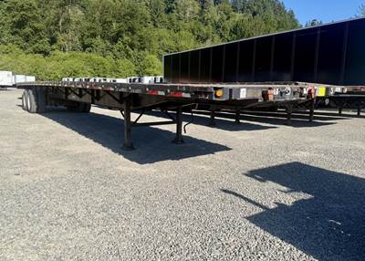 Stoughton 53x102 Steel Flatbed Trailer - Air Ride, Sliding Axle