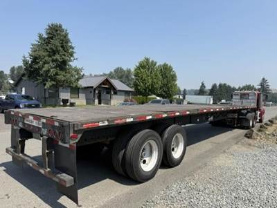 Transcraft TL-2000 48x102 Steel Flatbed Trailer - Air Ride, Sliding Axle