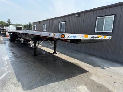 UTILITY 53x102 Combination Flatbed Trailer - Air Ride, Sliding Axle