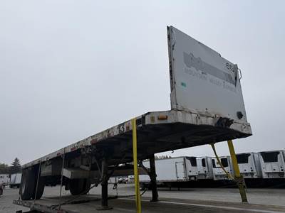 1977 UTILITY 27x96 Single Axle Steel Flatbed Trailer - Spring, Fixed Axle