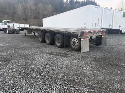 WILSON PREMIER Flatbed Trailer