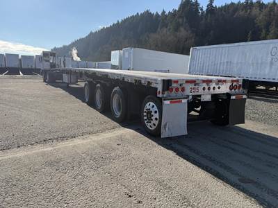 WILSON PREMIER Flatbed Trailer