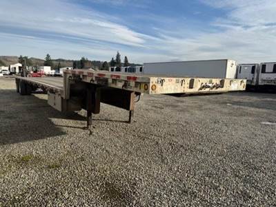 WILSON ROAD BRUTE Flatbed Trailer