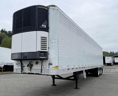 Fruehauf 53 TRI AXLE ROLL DOOR REEFER Reefer Trailer