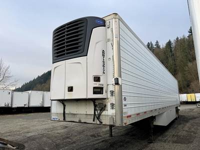 UTILITY 3000R 53 ft Reefer Trailer - Sliding Axle, Swing Door, Carrier