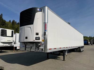 UTILITY 3000R 53 ft Reefer Trailer - Tri Axle, Sliding Axle, Roll up Door, Liftgate, Carrier